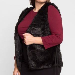 *New Faux Fur Vest - 1XL*